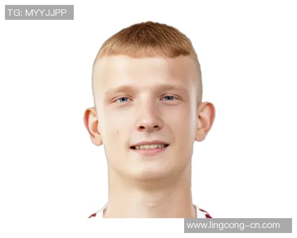 乌克兰足球运动员畅谈国际足球明星的表现与影响力